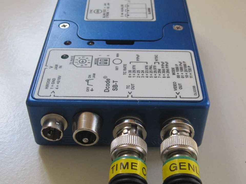 Denecke SB-T Time Code Generator Reader and Tri-Level Sync  Genlock 3D Stereo - Image 3 of 4