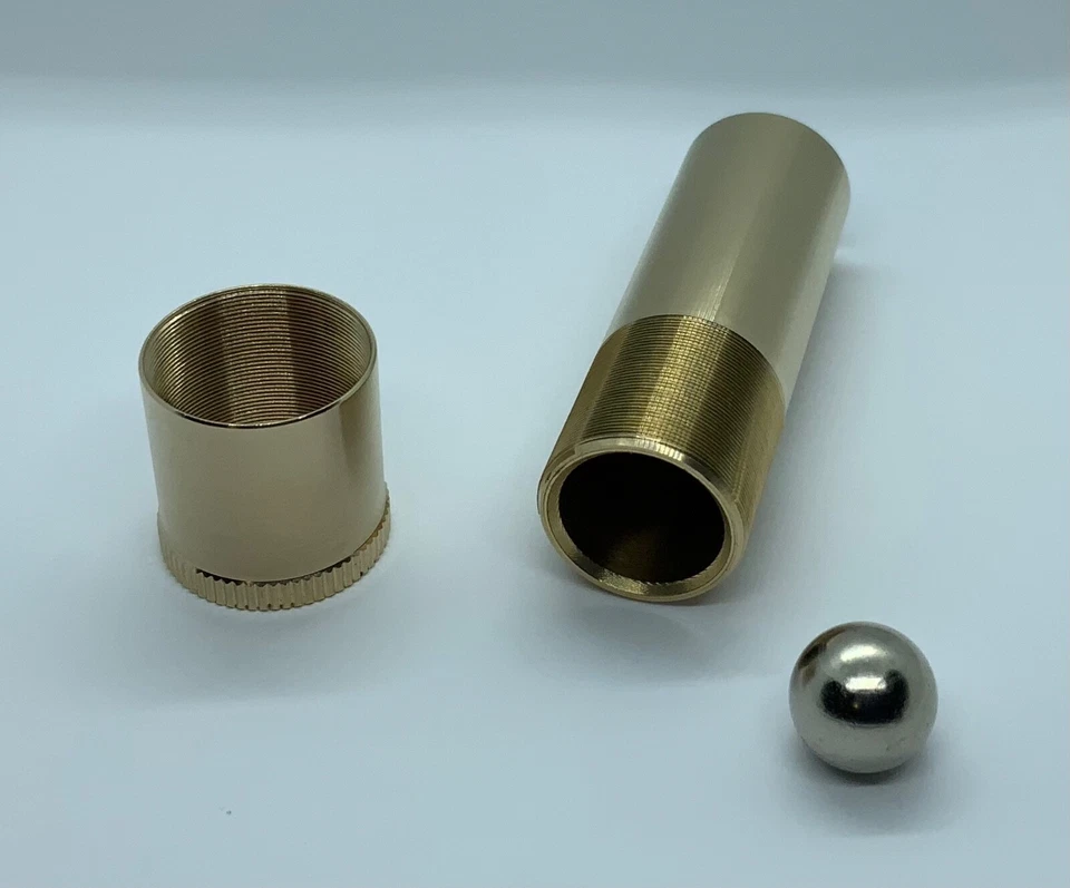 Orb Odyssey - Rompecabezas mecánico de tubo de latón - ¿Puedes liberar el orbe? Foto 4 de 4