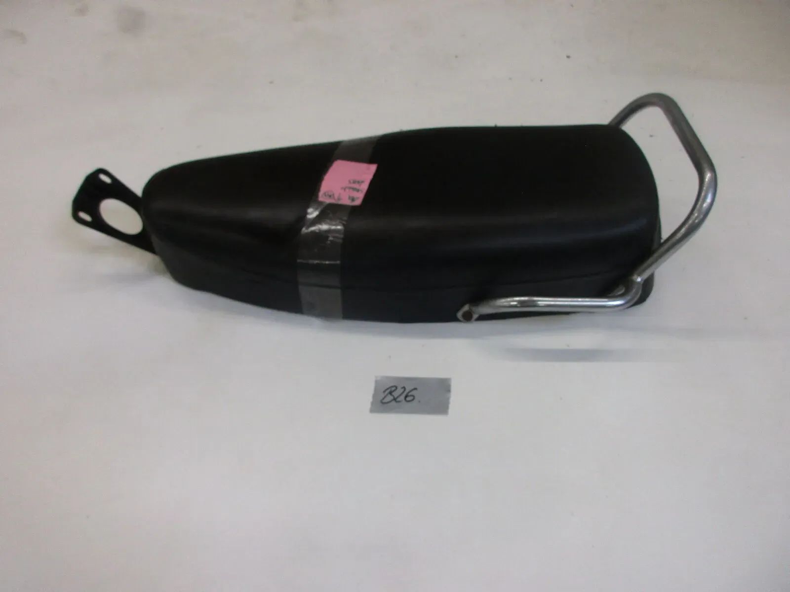 Seat cushion B26 Piaggio Vespa PX 80_200 seat pad seat core seat railing