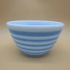 VINTAGE Pyrex 401 Blue Stripe Ring Mixing Bowl Glass 1 1/2 Pt USA