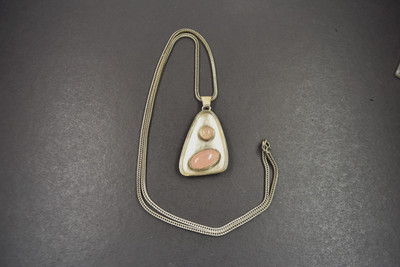 Kette und Anhänger Silber mit Rosenquarz von Georg Kramer, vorm. Fischland 1960