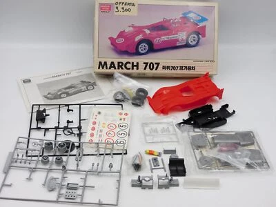 Academy minicraft March 707 1/24 Vintage Plastique Kit CA001 W Boîte - Photo 1/4