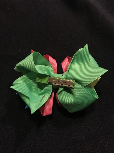Neon rainbow layered ribbon 4 inch hair bow. - Imagen 2 de 4