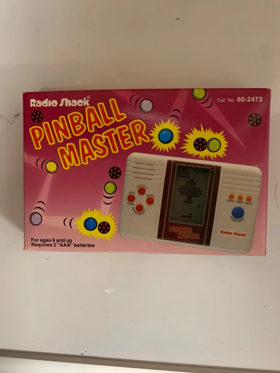 Vintage Radio Shack SPACE WAR SHOOTING Handheld Game 60-2472