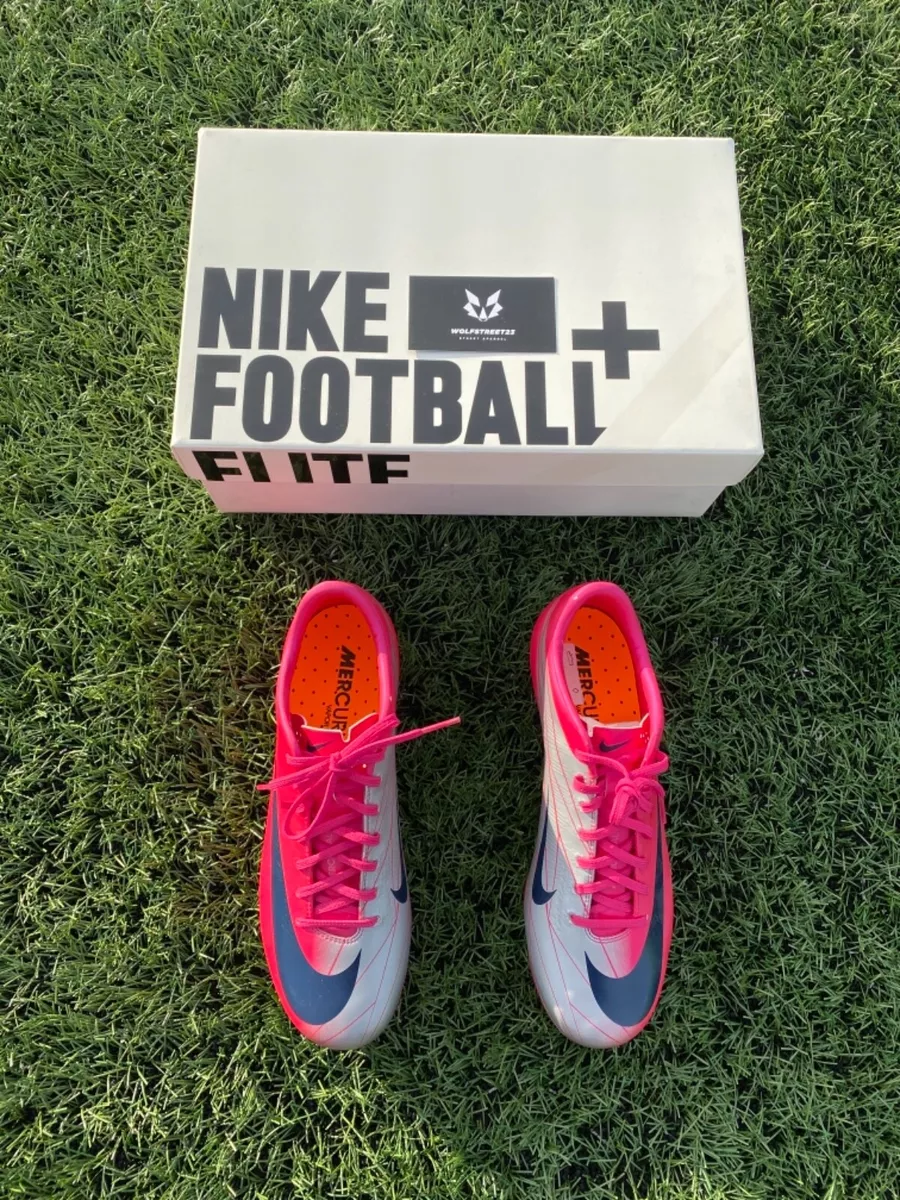 Nike mercurial hotsell vapor iii 26
