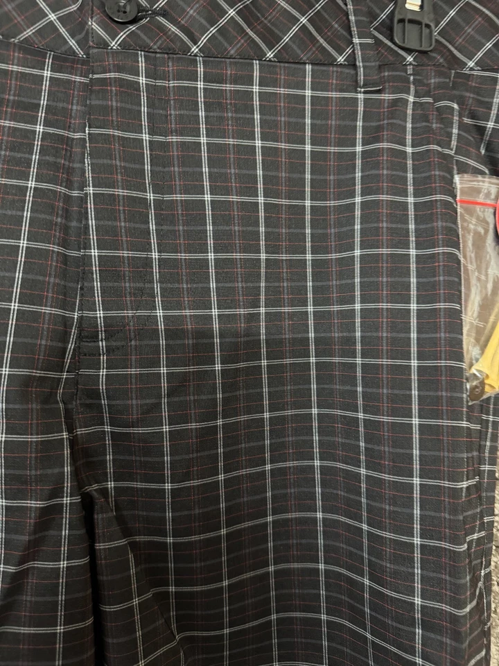 Fila Sport Golf Shorts Mens Sz 40 Black Plaid Performance Flat Front Stretch - Image 3 of 4