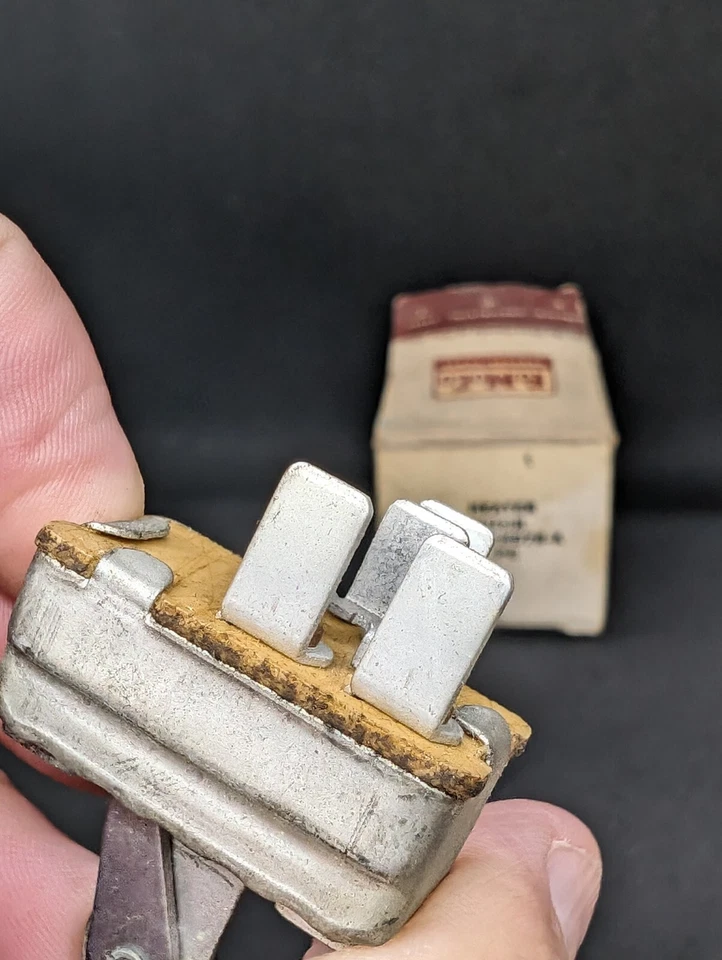 NOS 1960 1961 1962 福特 GALAXIE STARLINER 太阳线加热器控制开关 — 第 4/4 张图片