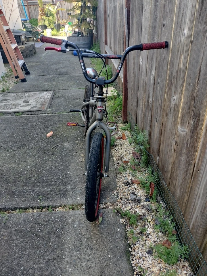 Razor черный ярлык 20» bmx велосипед «б/у» - Изображение 4 из 4