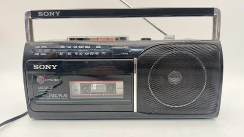 Sony CFM-130 Vintage AM/FM Radio Cassette Recorder Boombox Black Tested