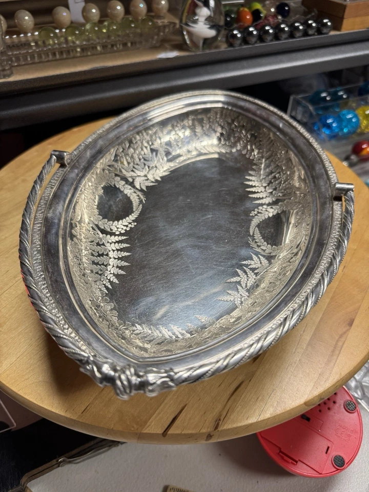 Cesta de boda 5230 antigua enchapada en plata ornamentada James Dixon & Sons 1750-1850 Foto 3 de 4