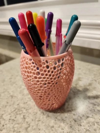 Modern Voronoi Toothbrush Holder | Cute Elegant Toothbrush Holder | Pencil & Pen - Image 4 of 4