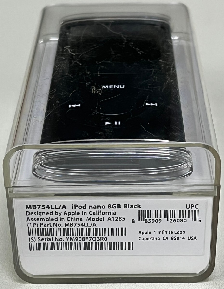 NEW Sealed Apple iPod nano 4th Generation 8GB Black MB754LL