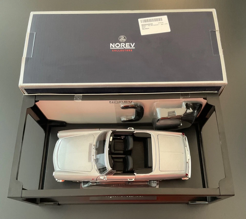 Peugeot 404 cabriolet 1967 1/18 Norev - Immagine 4 di 4