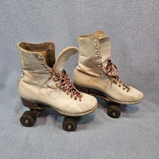 ROLLER SKATES CHICAGO Ware Bros Sz 6.5 - Vintage White - USA