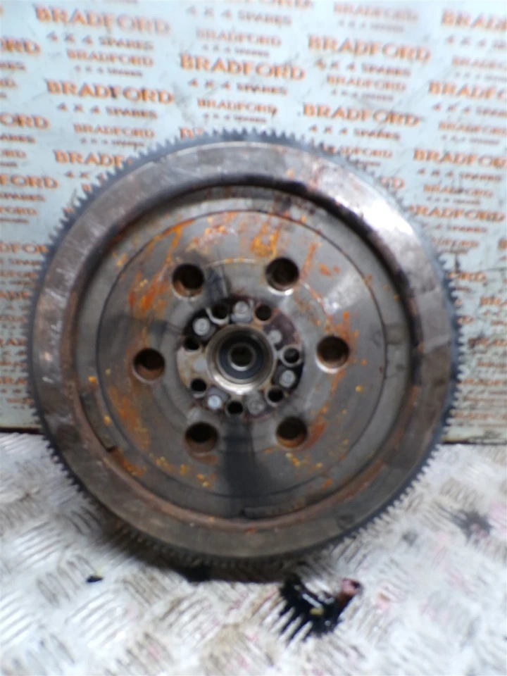 BFD081371 MITSUBISHI L200 SERIES 5 4N15 FLYWHEEL - Image 2 of 2