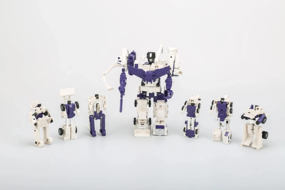 SALE Transformers G1 Reissue Weiß Devastator Christmas Spielzeug Geschenk Toy - Bild 4 von 4