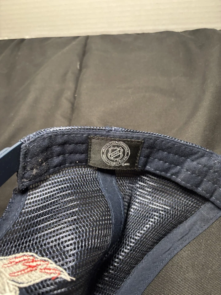 Gorra de malla azul Washington Capitals con correa ajustable para adultos Foto 4 de 4