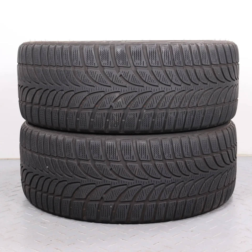 2x pneus d'hiver 225/45 R18 95H XL AO Bridgestone Blizzak LM-32 DOT22 4-4,5mm - Photo 2/4