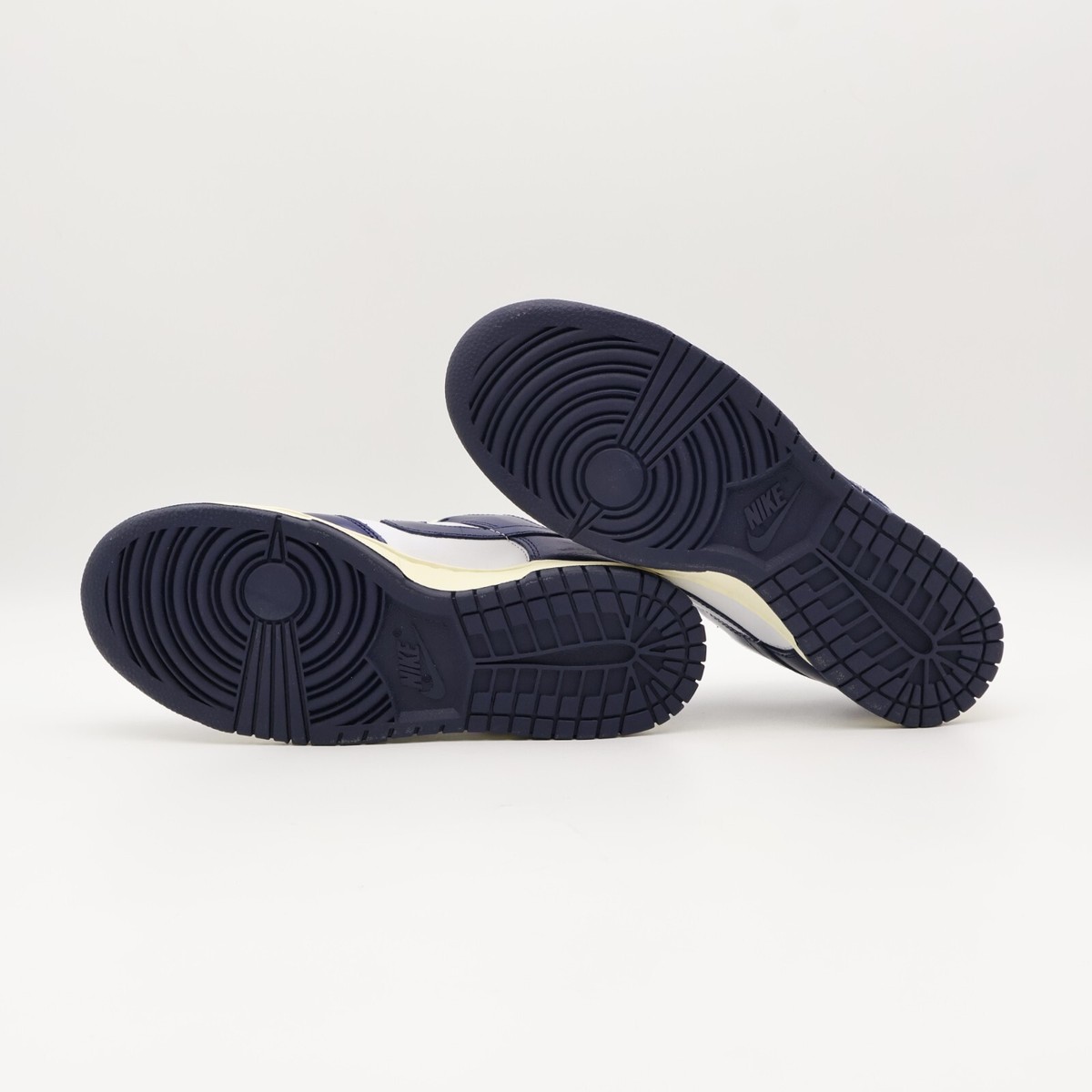 ★Nike★ Dunk Low Premium W White Coconut Milk Midnight Navy Sneaker Politics