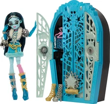 Monster High Skulltimate Secrets Hauntlywood Mysteries Frankie Stein Doll Set