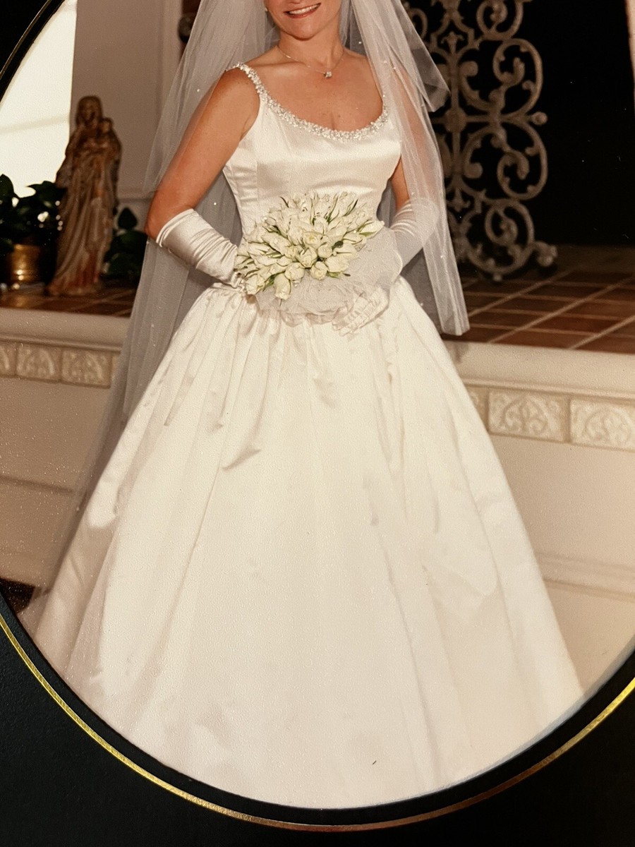 Stunning Lazaro Designed Wedding Gown & Matching Veil | eBay