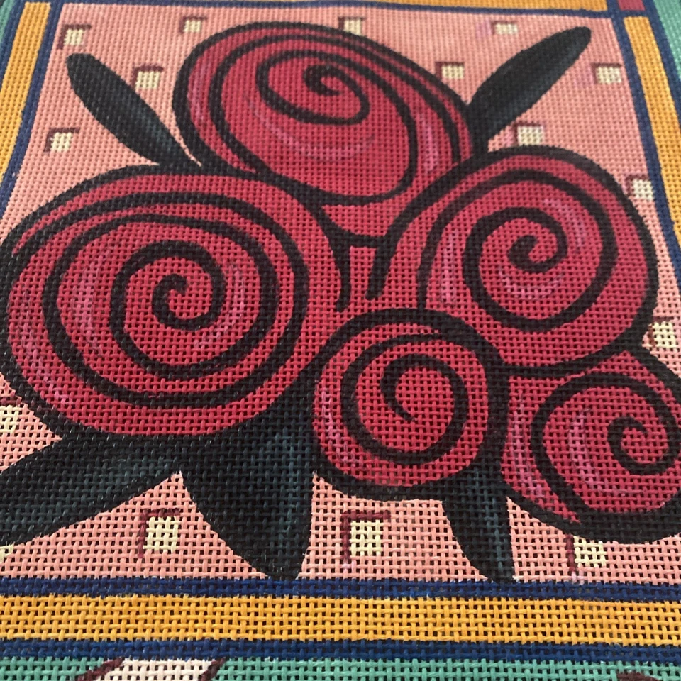 Maggie Co 手绘针绣帆布 1996 年红玫瑰花 13 英寸艺术罕见新品 — 第 4/4 张图片