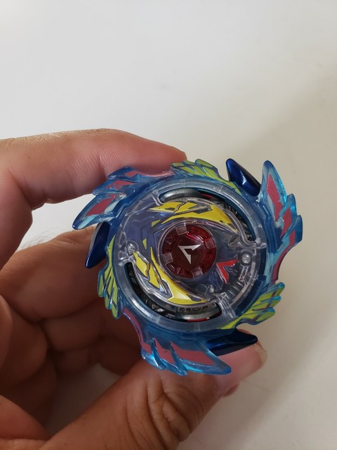 e0722 beyblade