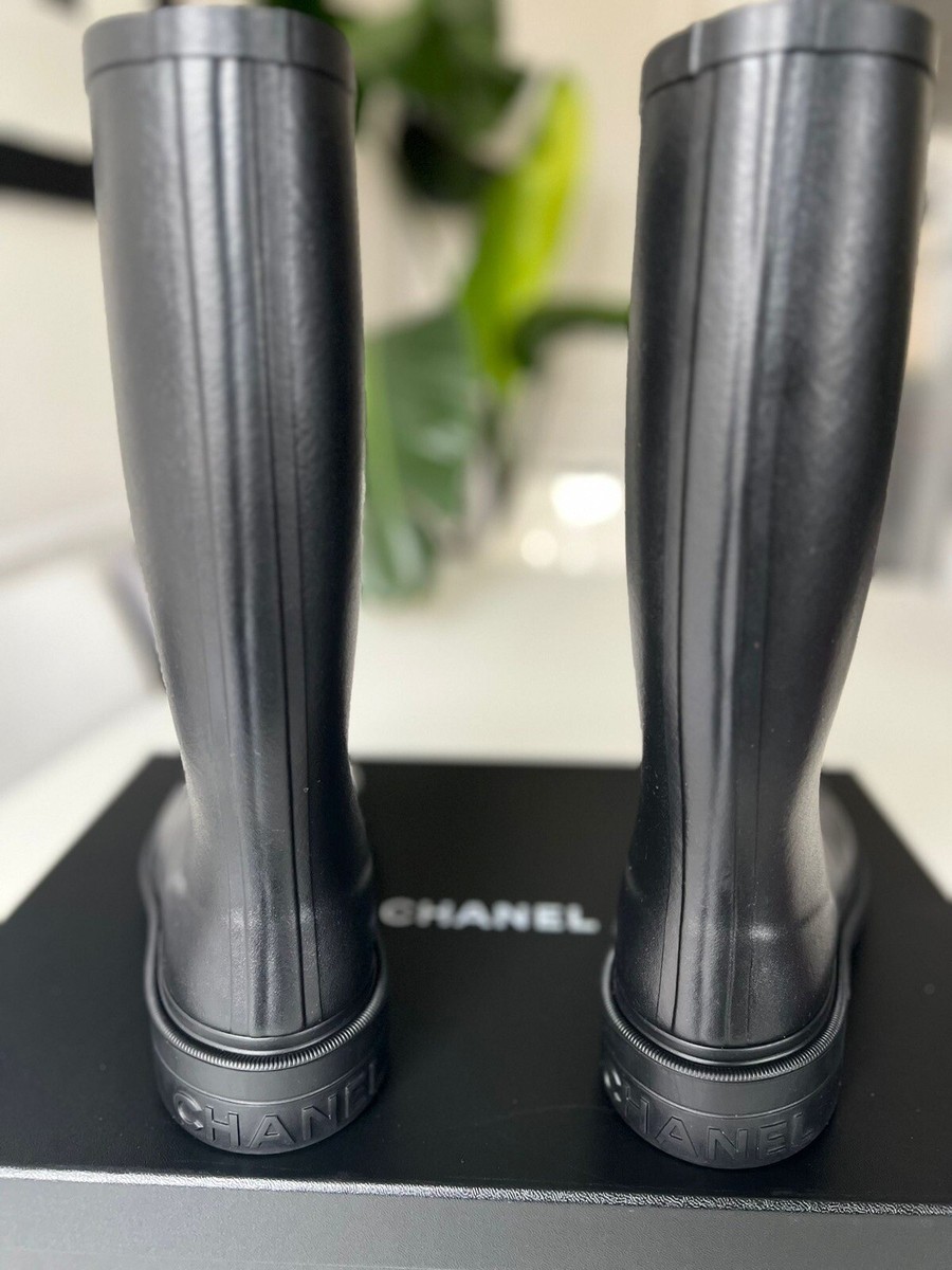 Authentic Chanel Rain Wellington Rubber Boots Black Caoutchouc