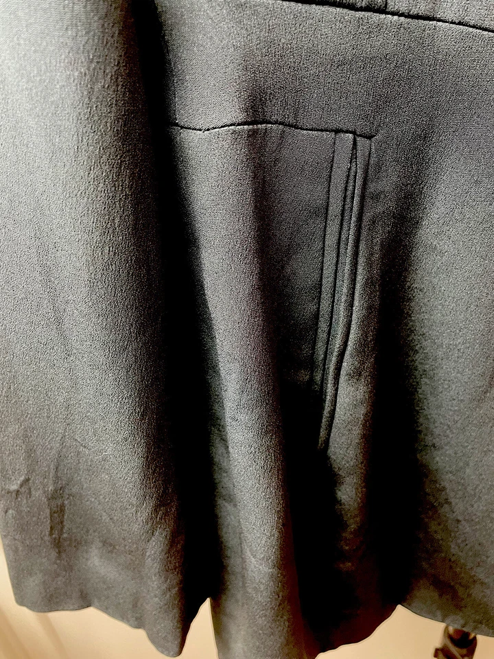 Blazer mujer Giorgio Armani Collezion talla 6 67% acetato Foto 3 de 4