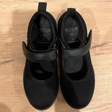 JOHN FLUEVOG Pilot Mary Janes in black