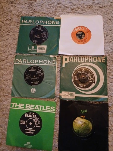 The Beatles  6  7" Singles - She Loves You , Help, Yellow Submarine