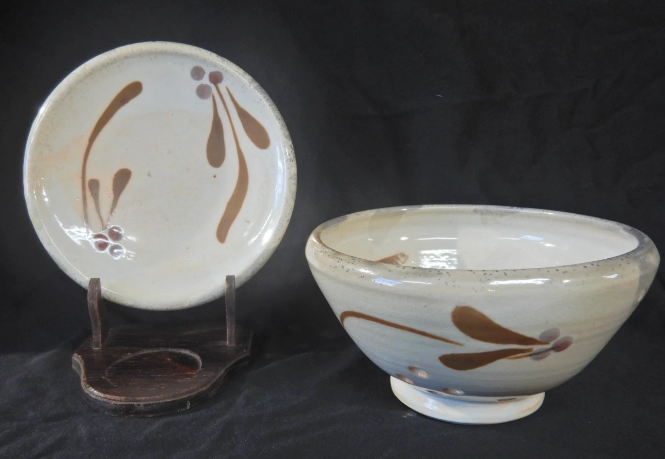 Studio Art Pottery Berry Bowl Colander Strainer & Liner Plate Signed Hannah