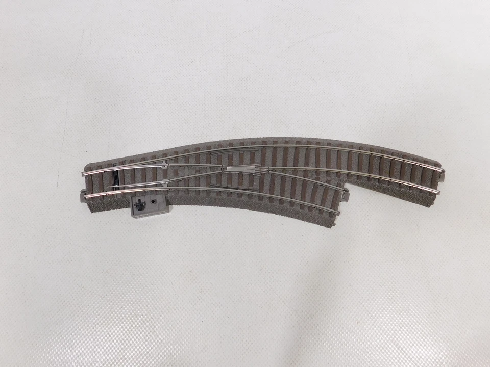 2x Trix H0 DC Curve Switch C-Track R1 = 360 Mm 62671 62672 Mint #ED867-0.5 - Image 2 of 4