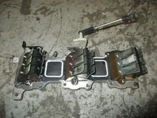 2006 Yamaha outboard 90 hp 2-stroke intake manifold with reeds 6h1-13641-02-94