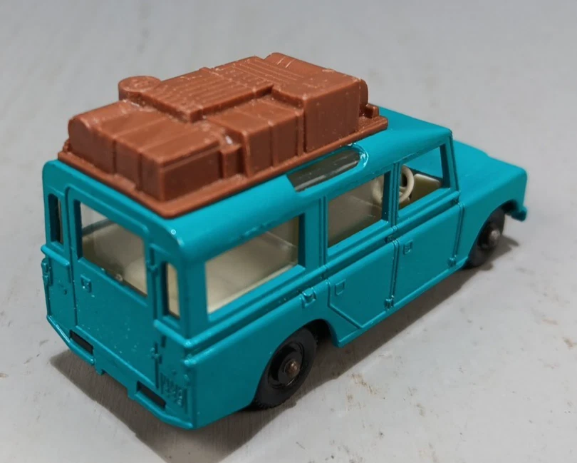 1960s Lesney Matchbox Series No 12 BLUE SAFARI LAND ROVER Original Box NM - Image 4 of 4