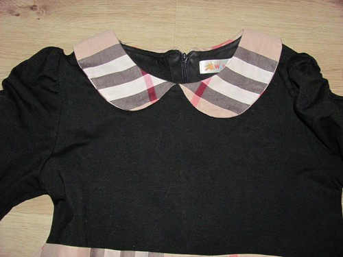 Black red & beige plaid Girls Dress Size 10Y 140 EUC - Picture 2 of 3