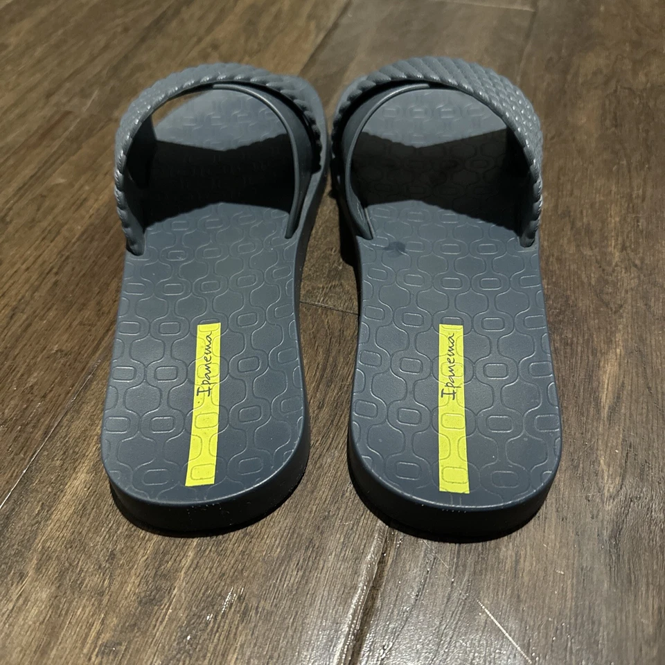 Ipanema Crossover Slides Blue Size 9 Made In Brazil - Image 4 of 4