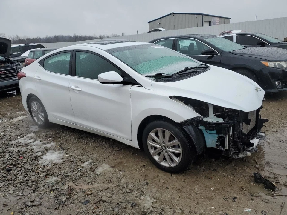 Hyundai Elantra 2015 depósito de lavadora tracción delantera 1,80 L OEM usado 92000 millas Foto 4 de 4