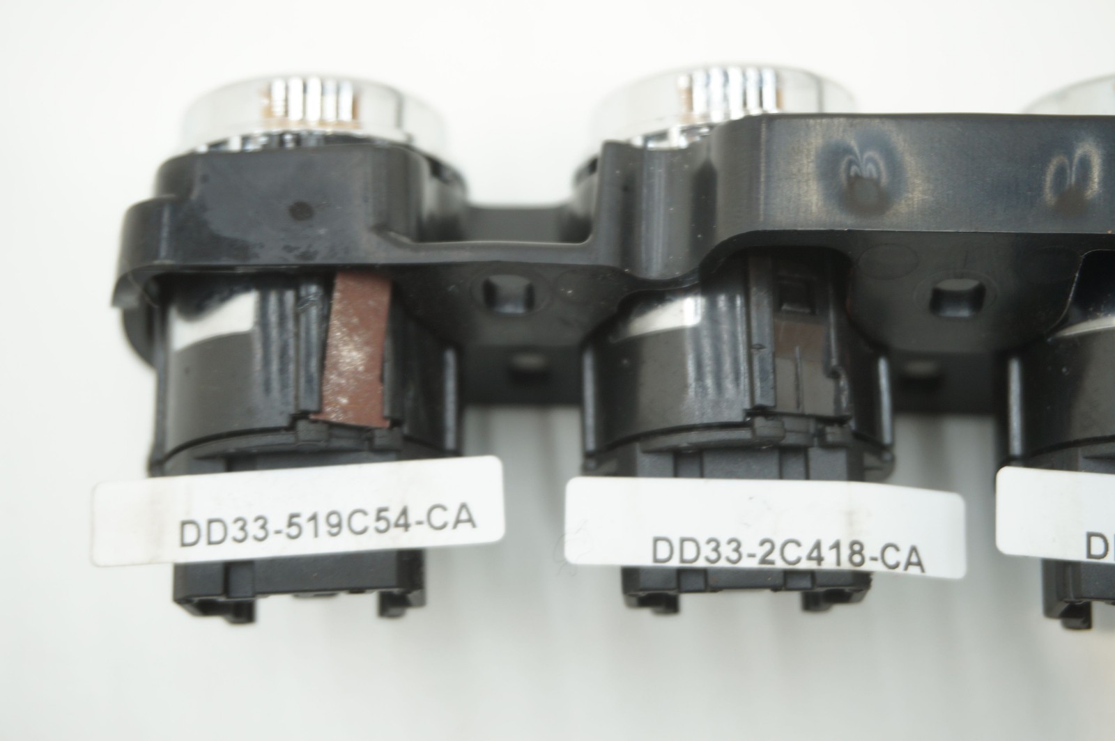 Aston Martin Vanquish 2012-2018 Front Hazard switch P/N DD3313A350CA