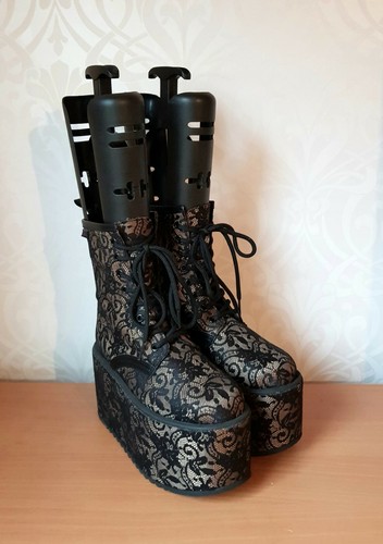 buffalo boots platform