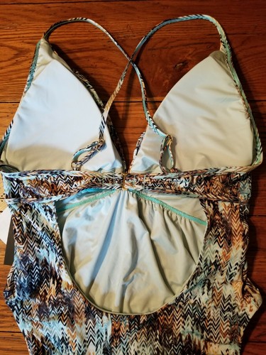 NWT BCBG Max Azria Plunge V Neck Cross Back Herringbone 1 Piece Bathing Suit 10 - Picture 9 of 12