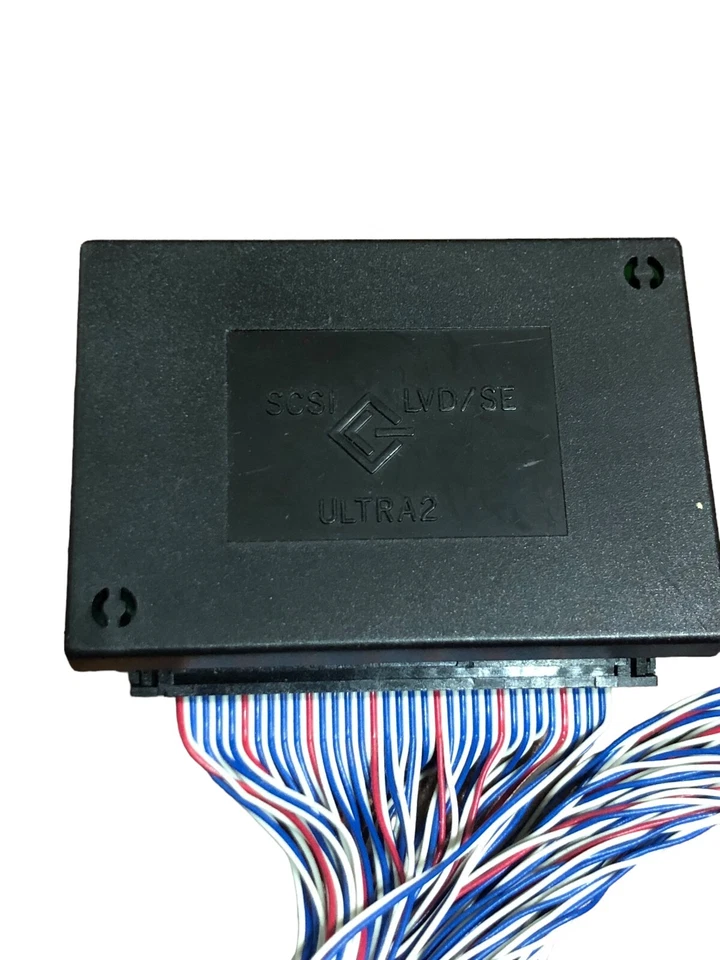 Sun Microsystems SCSI ULTRA2-LVD/SE Twist-N-Flat Cable 4-Device 497758-00 A - Image 3 of 4