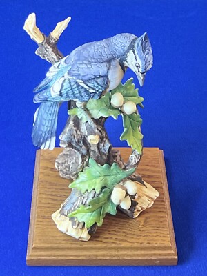 Andrea by Sadek Blue Jay Bird Ceramic Figurine Japan 8753 Vintage w/ Oak base.