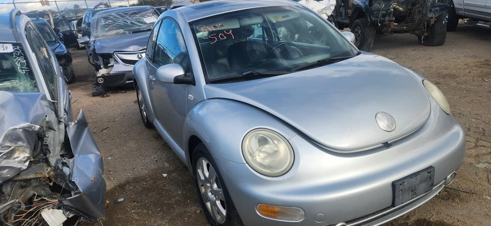 Used Front Right Seat Belt Front fits: 2003 Volkswagen Beetle Htbk bucket seat p - Imagem 3 de 4