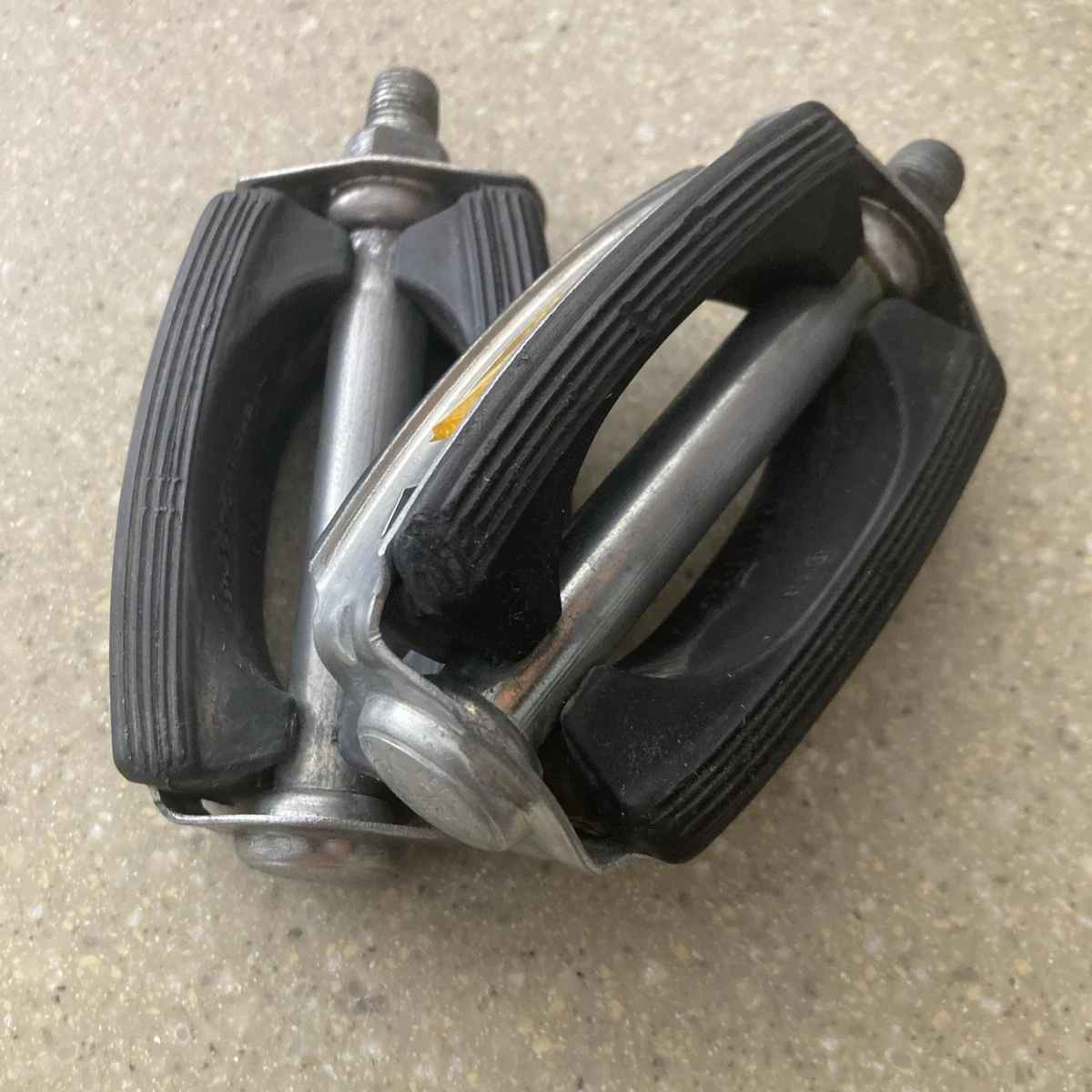 Schwinn Vintage Bike Pedals for sale | eBay