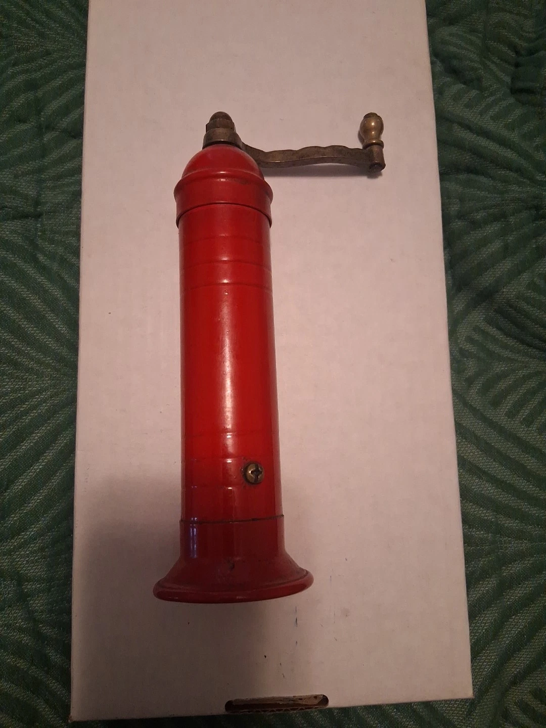 💫 Vintage Pepper Mill 8" Grinder works