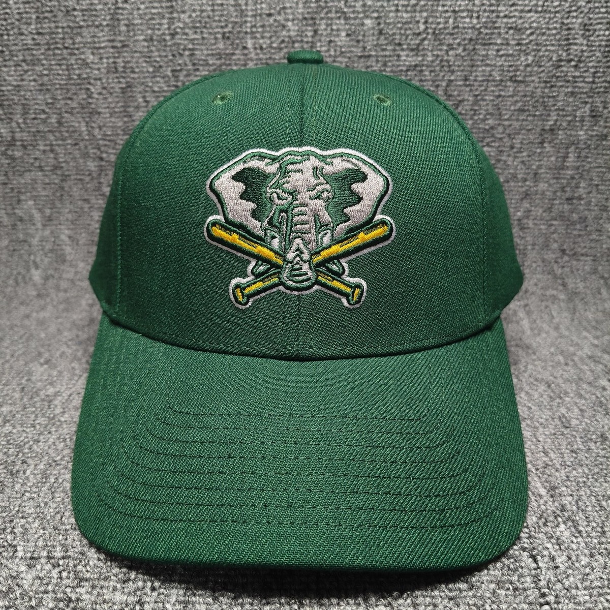 Mitchell & Ness Green Snapback Baseball Cap Curved Brim Adjustable