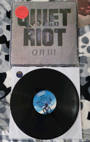 Quiet Riot Vinyl Record Lot Hard Rock Metal - Picture 9 of 10