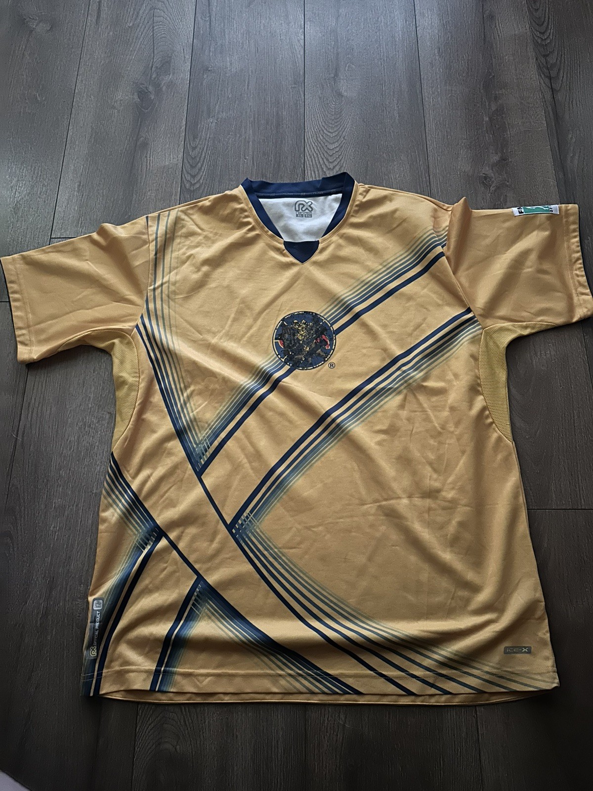 Club America Soccer Official Soccer Training Jersey Men’s Medium Football Mexico