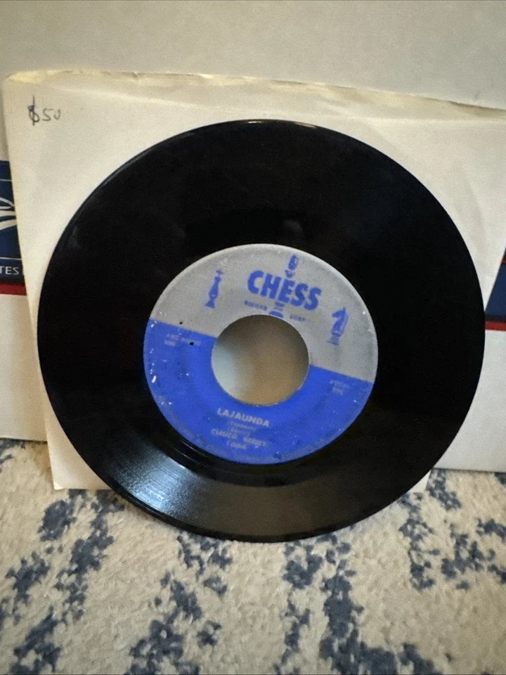 Chuck Berry - Oh Baby Doll / Lajaunda 7" 45 RPM Single - Image 3 of 4